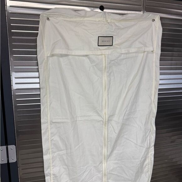 Gucci XL White Garment Bag - Picture 2 of 5